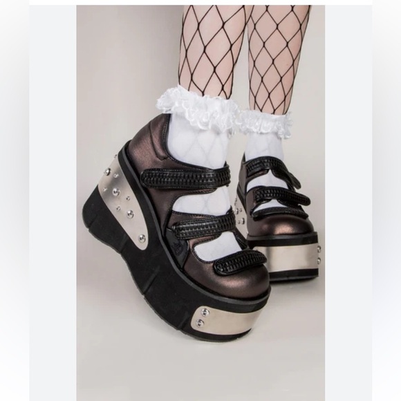 Black Platform Shoes with Silver Accents by Sugarpunk Goth Rock Punk Size 9 - Picture 15 of 17